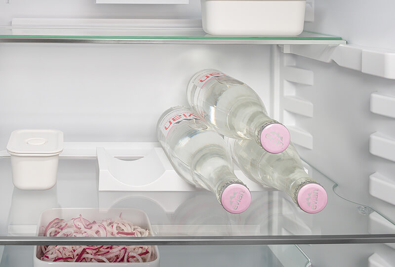 BottleShelf